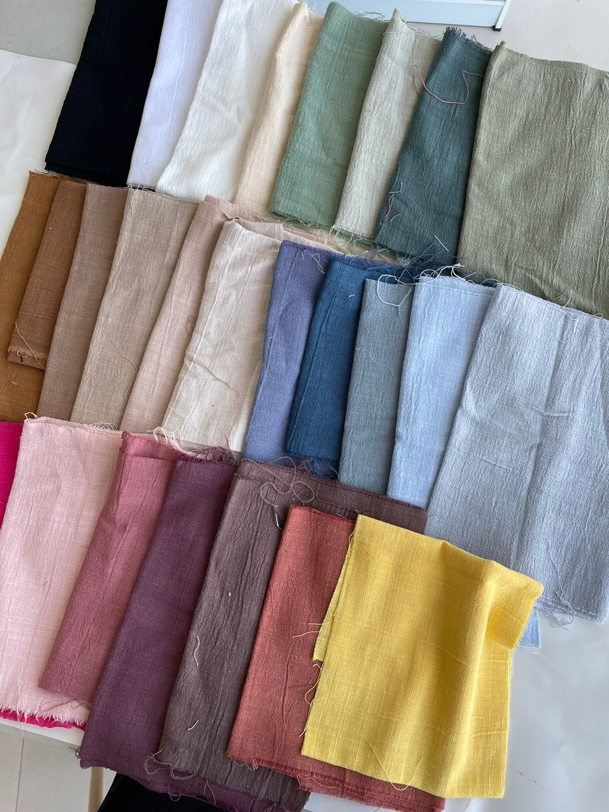 Linen Rayon : Karakter dan kegunaan dari bahan populer dari Lokakain